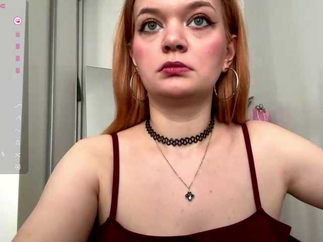 LorrettaKeitel live cam on BongaCams