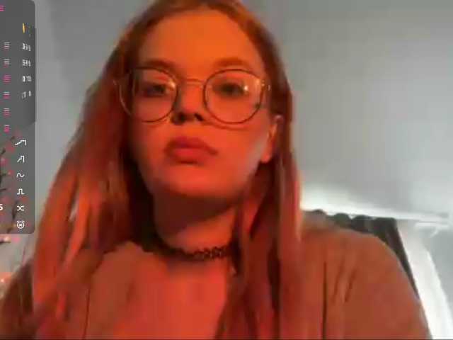 LorrettaKeitel live cam on BongaCams