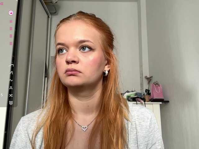 LorrettaKeitel live cam on BongaCams