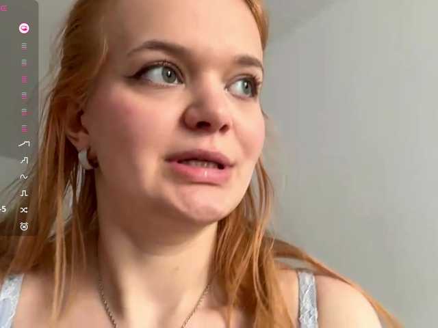 LorrettaKeitel live cam on BongaCams