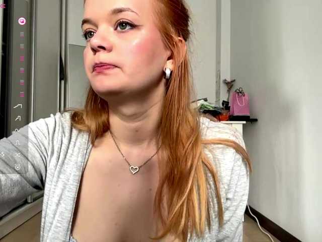 LorrettaKeitel live cam on BongaCams