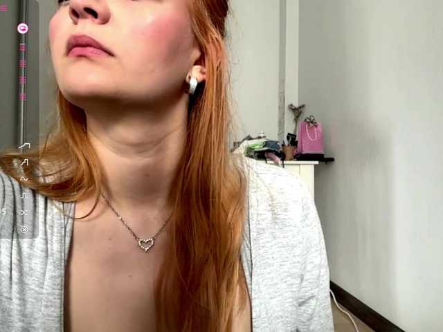 LorrettaKeitel live cam on BongaCams