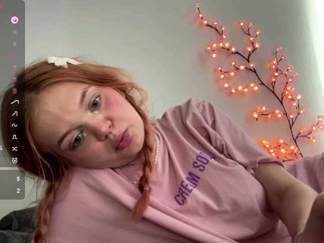 LorrettaKeitel live cam on BongaCams