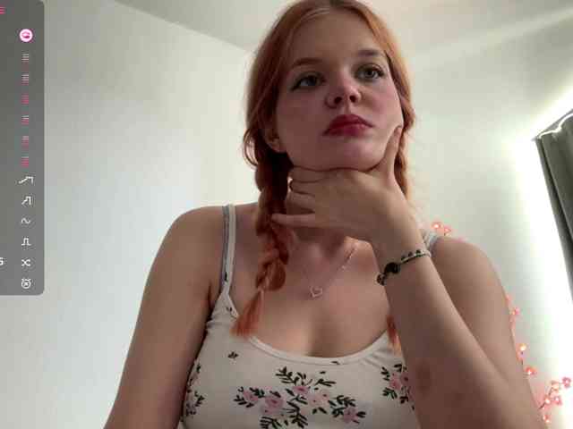 LorrettaKeitel webcam