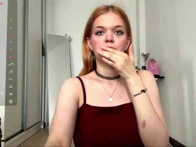LorrettaKeitel webcam