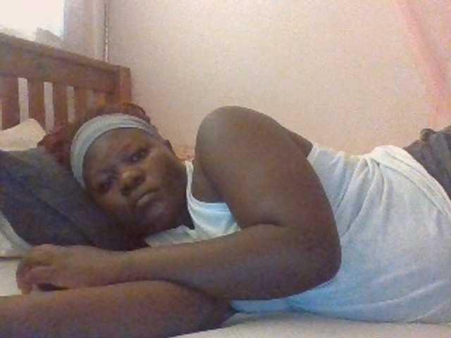 prettybree88 live cam on BongaCams