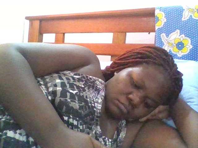 prettybree88 live cam on BongaCams