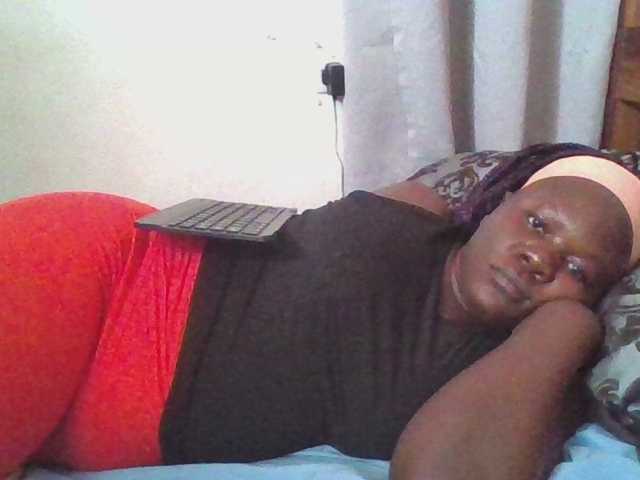 prettybree88 webcam bongacams model stream image