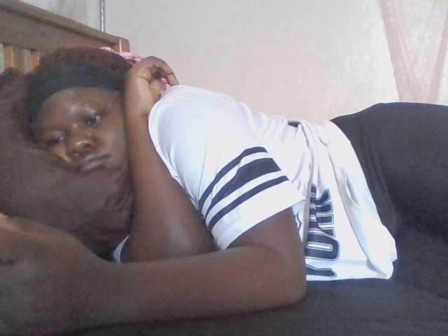 prettybree88 live cam on BongaCams