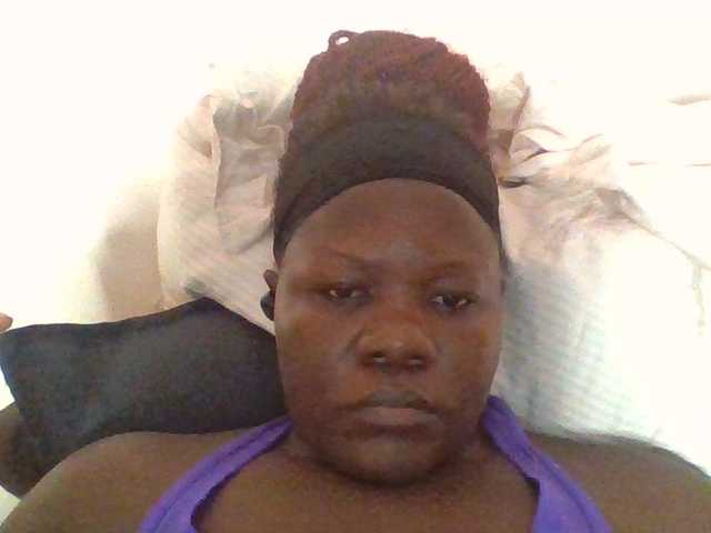 prettybree88 live cam on BongaCams