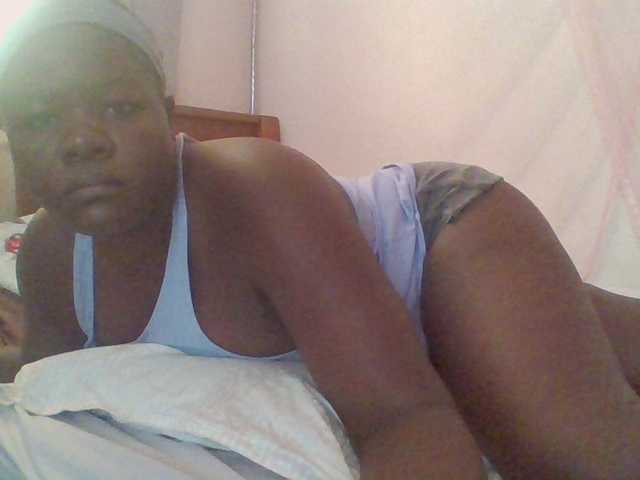 prettybree88 live cam on BongaCams