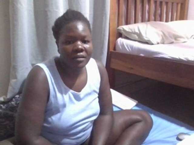 prettybree88 live cam on BongaCams