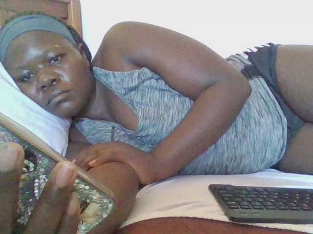 prettybree88 live cam preview