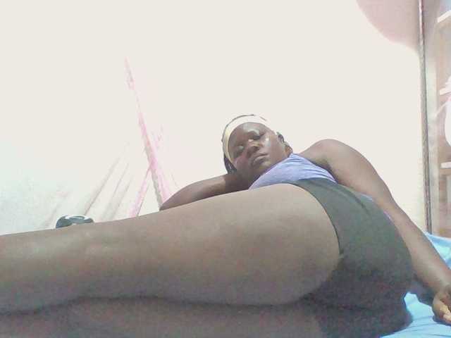 prettybree88 live cam on BongaCams