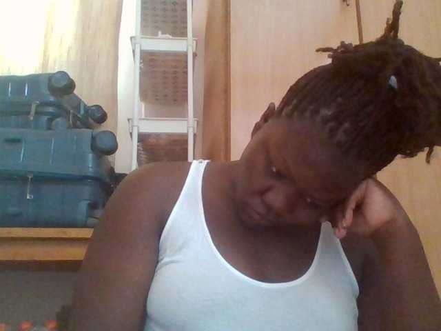 prettybree88 live cam on BongaCams