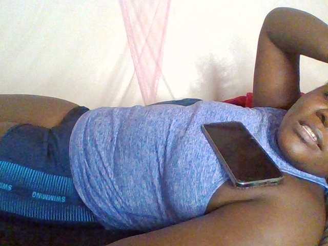 prettybree88 live cam on BongaCams