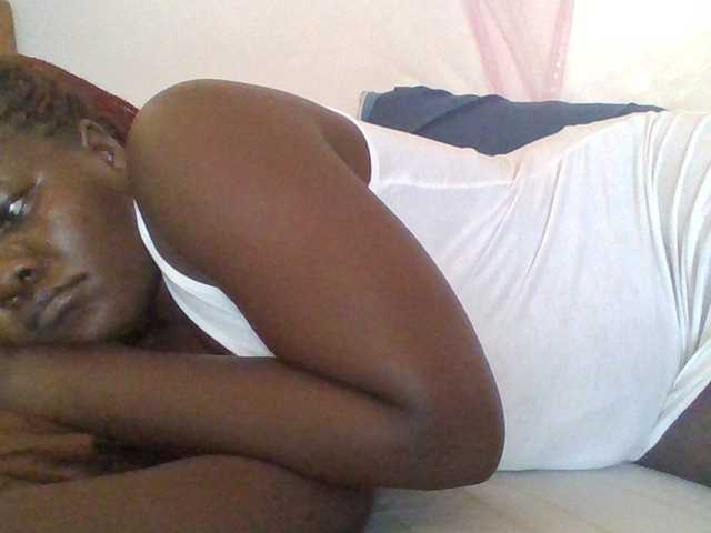 prettybree88 live cam on BongaCams