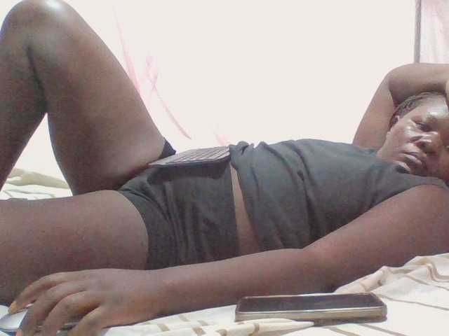 prettybree88 live cam on BongaCams