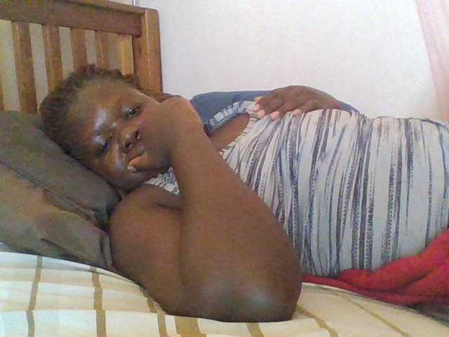prettybree88 live cam on BongaCams