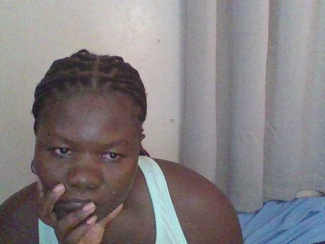 prettybree88 live cam on BongaCams