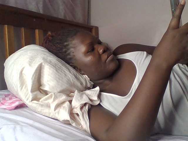 prettybree88 live cam on BongaCams