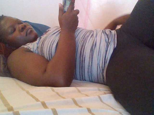 prettybree88 live cam on BongaCams