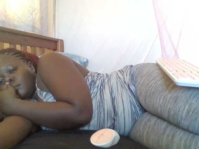prettybree88 live cam on BongaCams