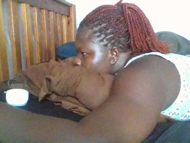 prettybree88 live cam on BongaCams