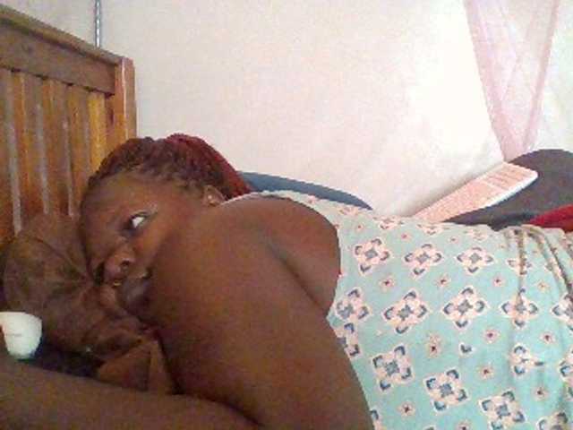 prettybree88 live cam on BongaCams