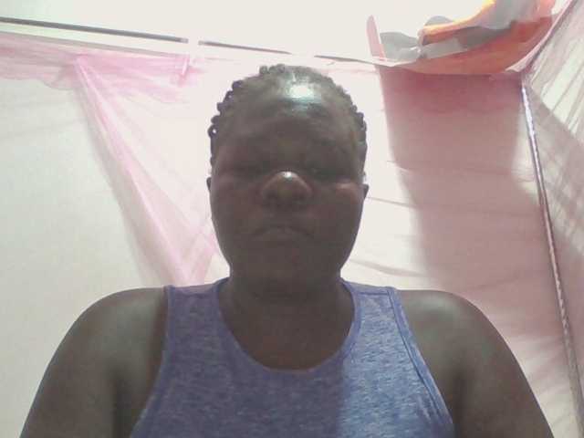 prettybree88 live cam on BongaCams