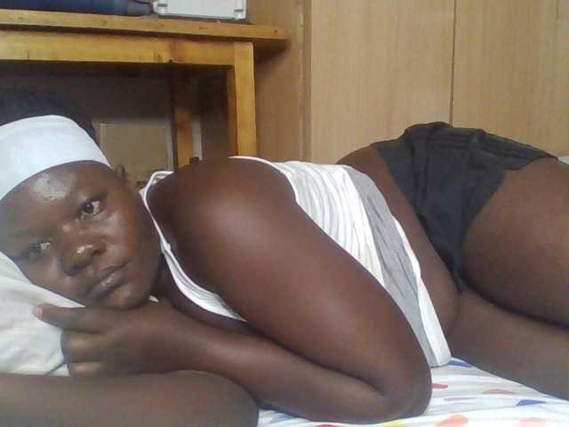 prettybree88 live cam on BongaCams