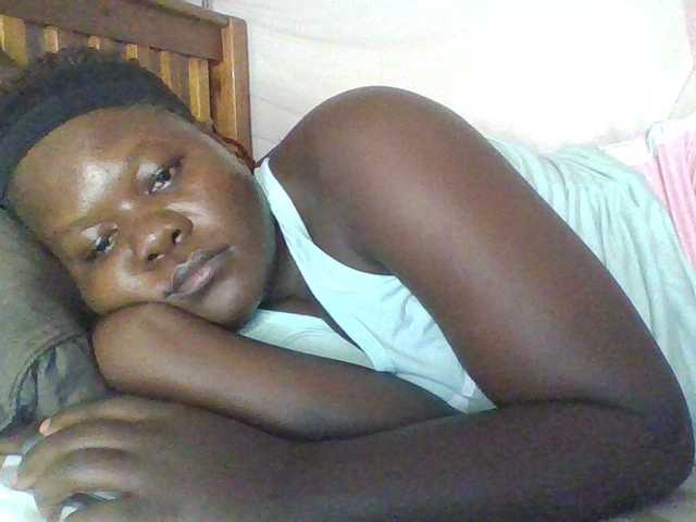 prettybree88 live cam on BongaCams