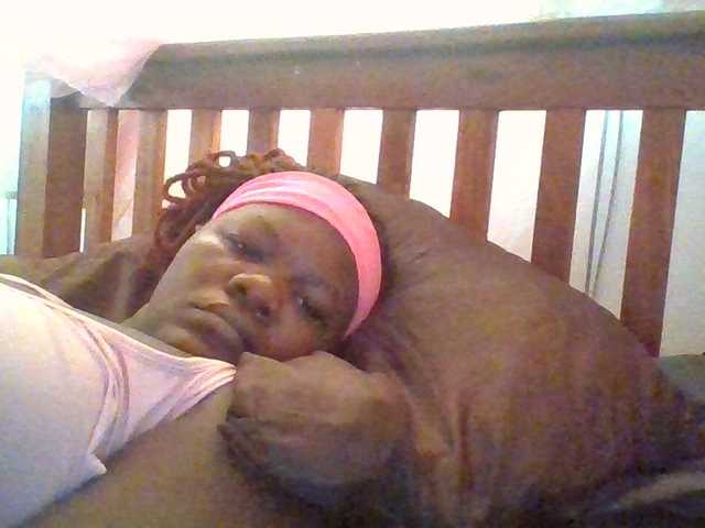 prettybree88 live cam on BongaCams
