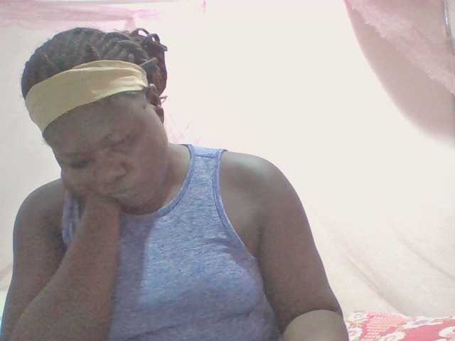 prettybree88 live cam on BongaCams