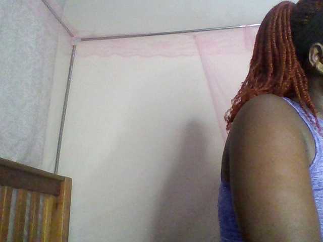 prettybree88 live cam on BongaCams