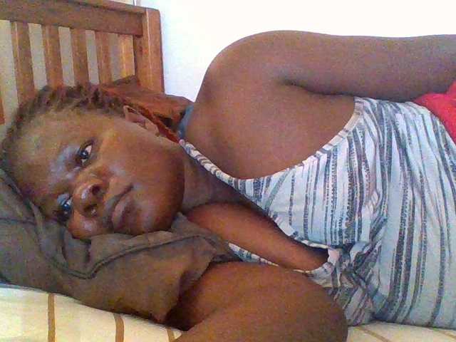 prettybree88 live cam on BongaCams