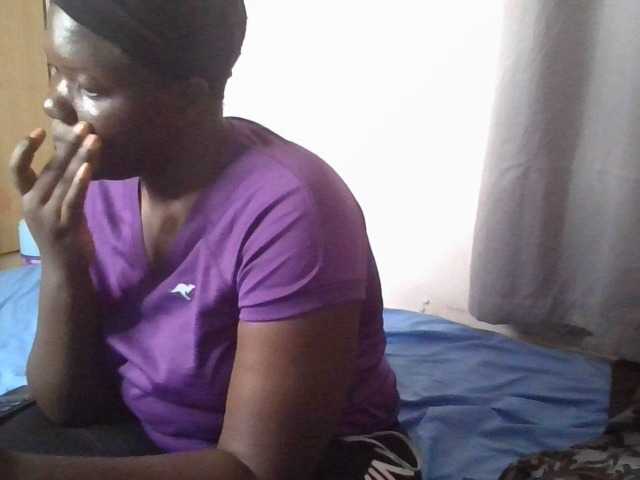 prettybree88 live cam on BongaCams