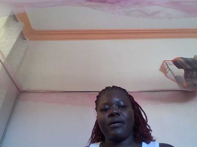 prettybree88 live cam on BongaCams