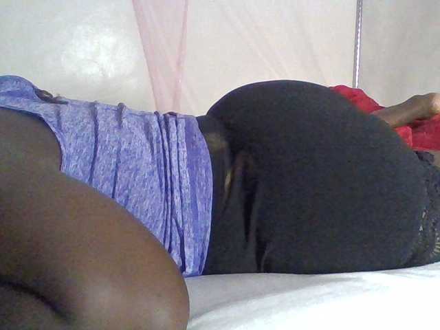 prettybree88 live cam on BongaCams