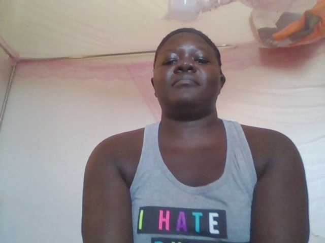 prettybree88 live cam on BongaCams