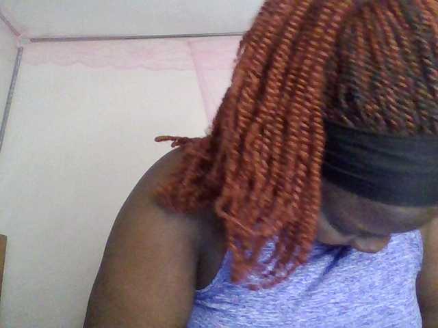 prettybree88 live cam on BongaCams