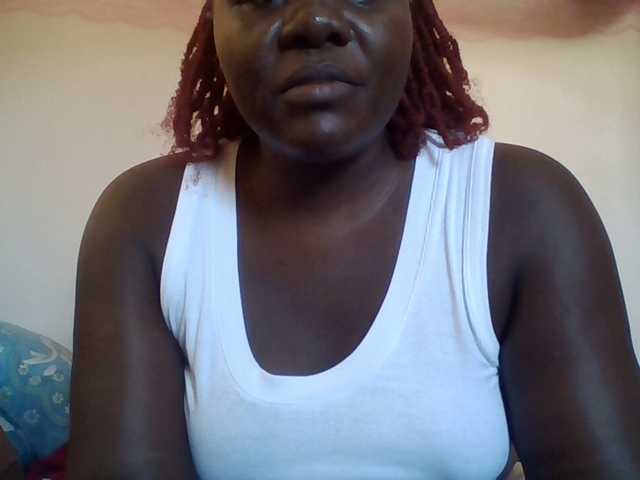 prettybree88 live cam on BongaCams