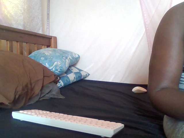 prettybree88 live cam on BongaCams