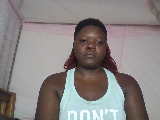 prettybree88 live cam on BongaCams