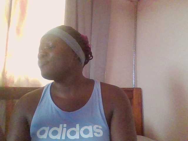 prettybree88 live cam on BongaCams