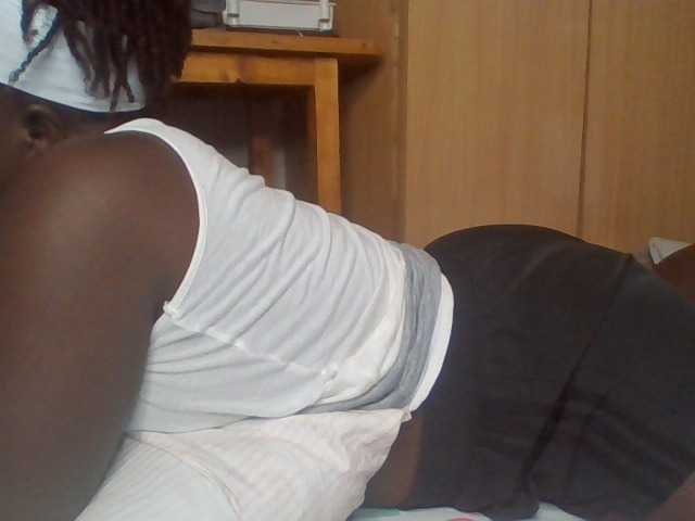 prettybree88 live cam on BongaCams