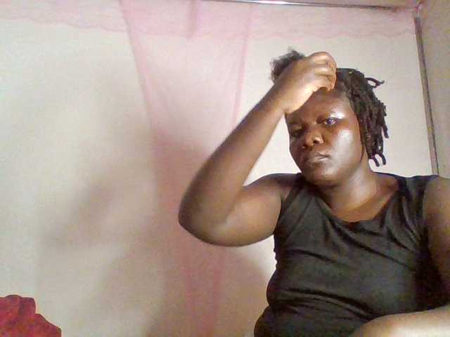 prettybree88 live cam on BongaCams