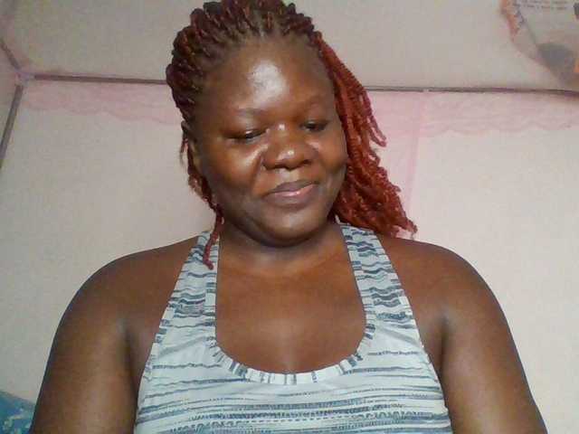 prettybree88 live cam on BongaCams