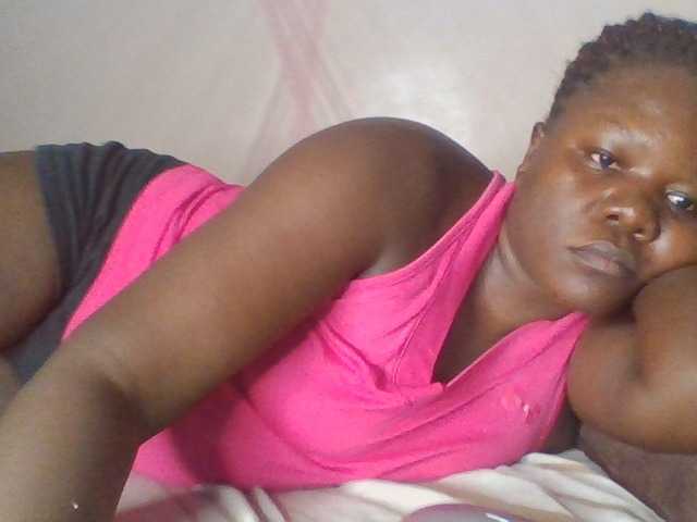 prettybree88 live cam on BongaCams