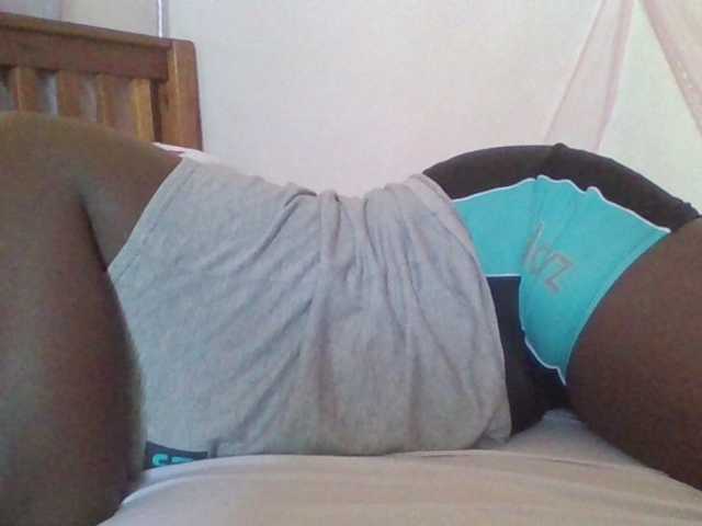 prettybree88 webcam bongacams model stream image